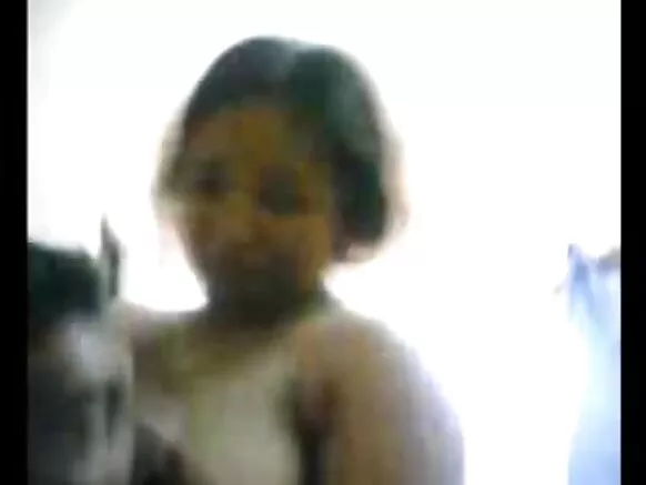 Awọn obinrin atijọ ti o ni gbese pẹlu awọn oyan xxx kerala aunty.