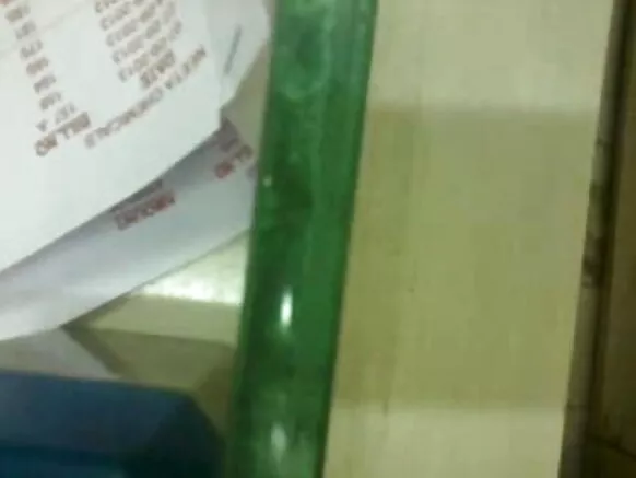 N ṣe afihan iranṣẹbinrin ti ogbo ara ilu India mi lori Skype.