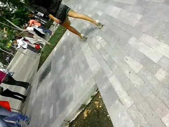Ogbo panṣaga Brazil ogbo xxx ni miniskirt hd.