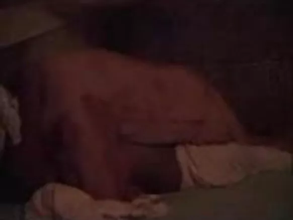Swamiji fokii agbalagba obirin furo ibalopo pẹlu ashram aunty.