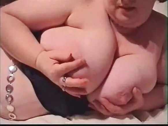 Ṣiṣẹ bbw atijọ pẹlu kẹtẹkẹtẹ nla pẹlu mi.