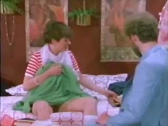 Idunnu idile. Ebi fidio ti ogbo tara.