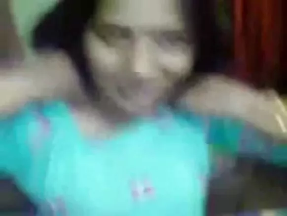 Indian ni gbese abule bhabi igba akọkọ iyaafin buruju ninu awọn kẹtẹkẹtẹ nipa iyawo iyawo ore.