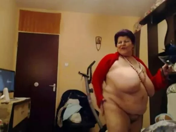 BBW mamamama ijó nigba ti onibaje mi sisùn Mama.