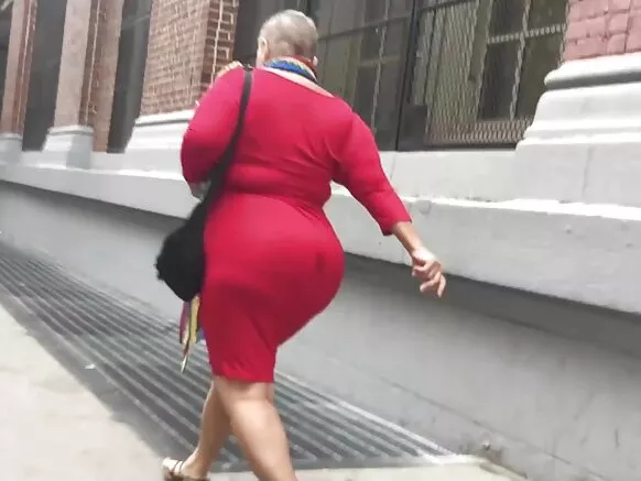 Fidio xxx ti o han gbangba pẹlu iya ati ọmọ ti o dagba, apakan 9.